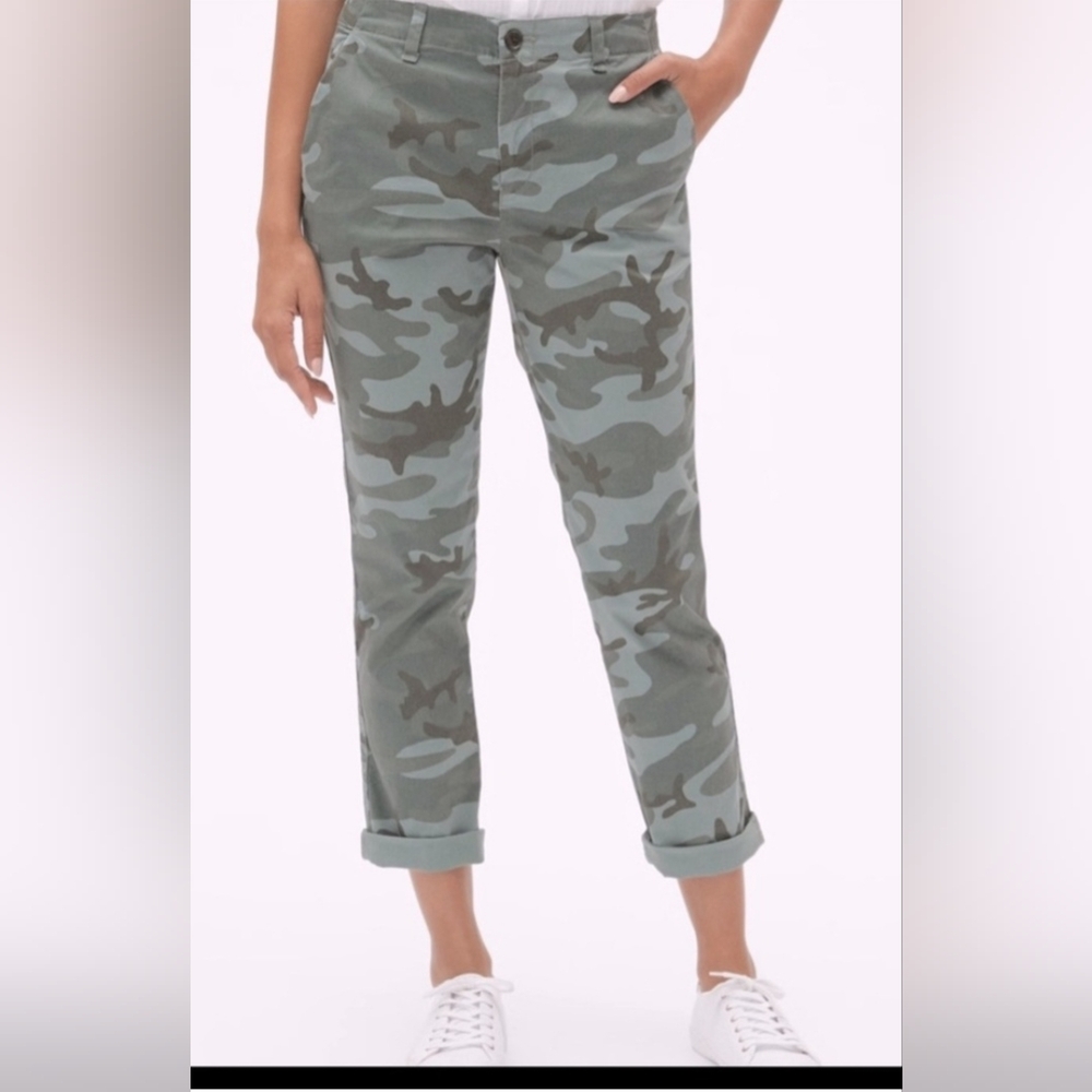 Gap Skinny Boyfriend Green Camo Khakis Women Size 10 R